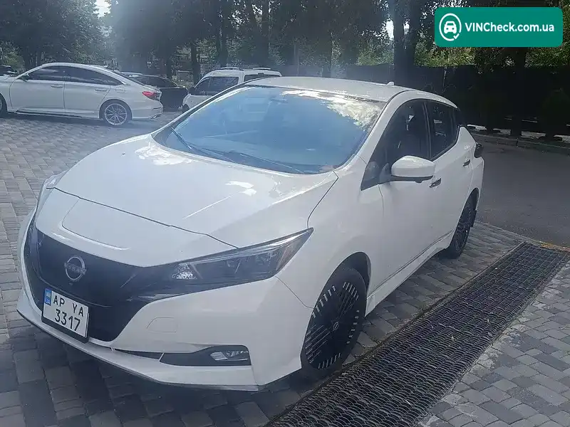 Nissan Leaf 2023, фото з оголошення 2 з 9, VIN 1N4CZ1CV9PC556788