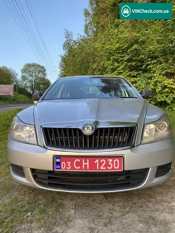 Skoda Octavia 2010, фото з оголошення 2 з 20, VIN TMBTJC2Z3A2080179