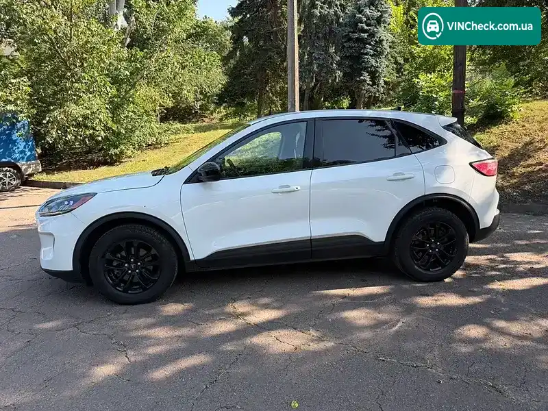 Ford Escape 2019, фото з оголошення 2 з 20, VIN 1FMCU9BZ0LUB10007