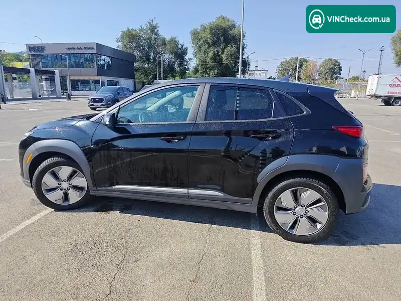 Hyundai Kona 2021, фото з оголошення 2 з 16, VIN KM8K23AG8MU131767