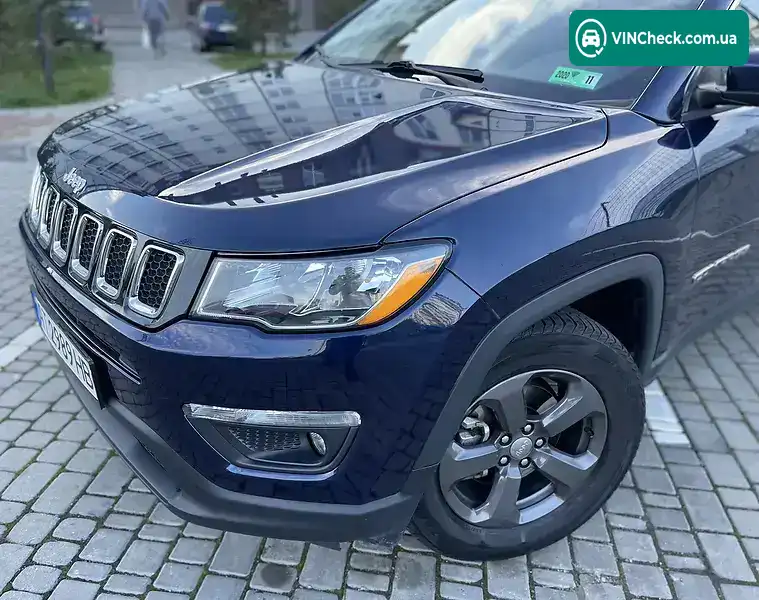 Jeep Compass 2017, фото з оголошення 2 з 20, VIN 3C4NJDBB3JT136569