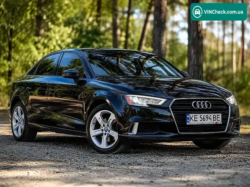 Audi A3 2016, фото з оголошення 2 з 6, VIN WAUAUGFF5H1028649
