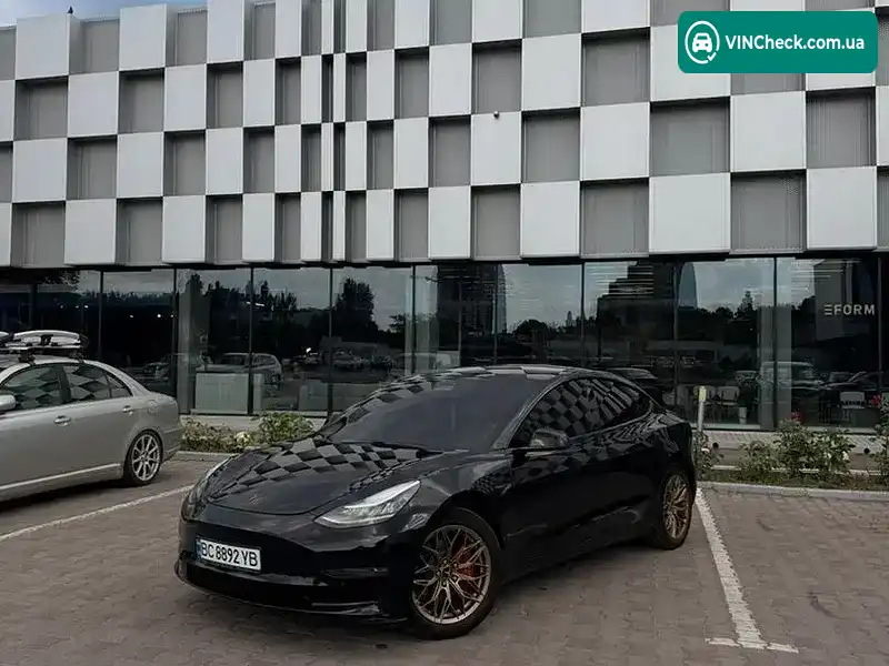 Tesla Model 3 2019, фото з оголошення 1 з 16, VIN 5YJ3E1EB9KF213967