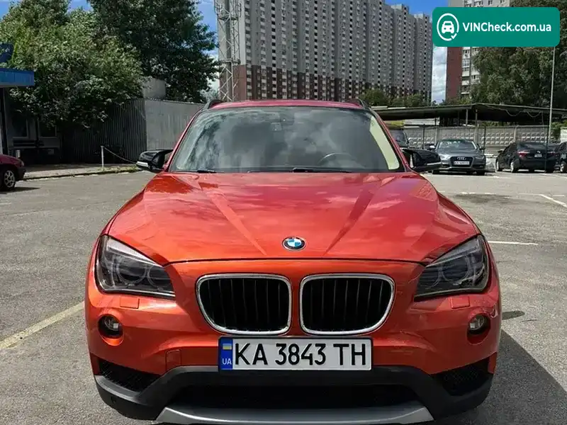 BMW X1 2012, фото з оголошення 2 з 12, VIN WBAVL1C59DVR88508