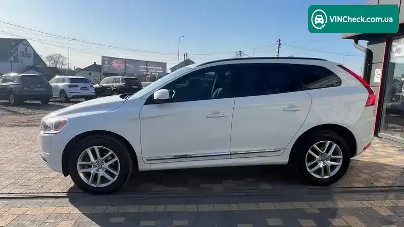 Volvo XC60 2017, фото з оголошення 2 з 21, VIN YV440MDJ2H2195785