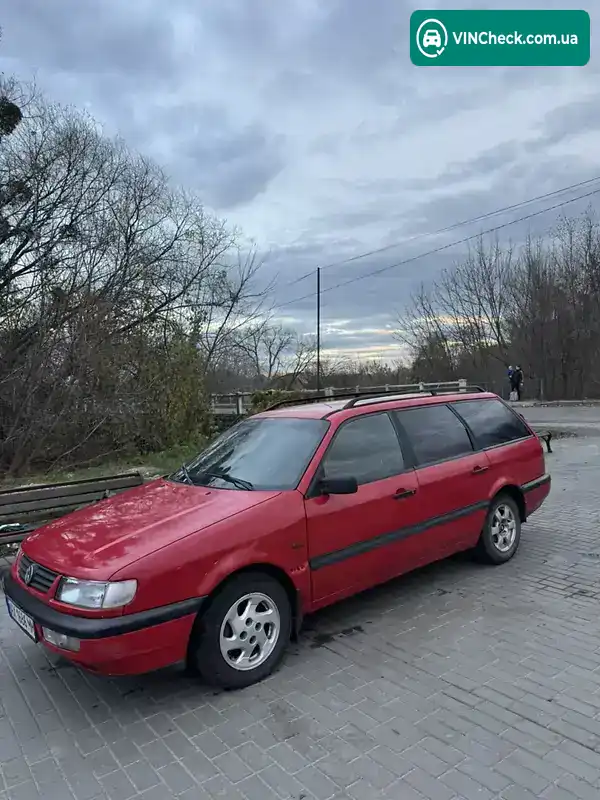 Volkswagen Passat 1996, фото з оголошення 2 з 9, VIN WVWZZZ3AZTE111975