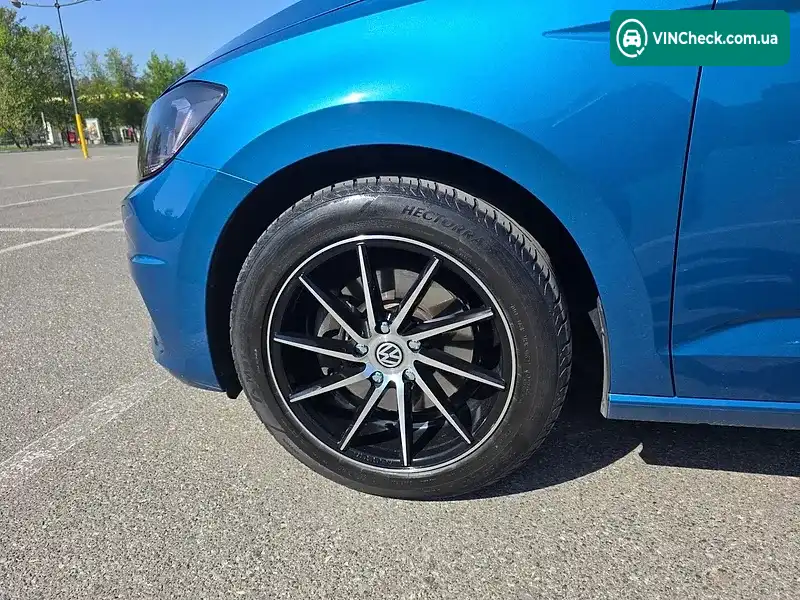 Volkswagen Touran 2018, фото з оголошення 2 з 20, VIN WVGZZZ1TZJW095229