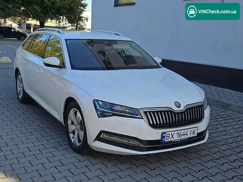 Skoda Superb 2019, фото з оголошення 1 з 21, VIN TMBJH7NP9L7042271