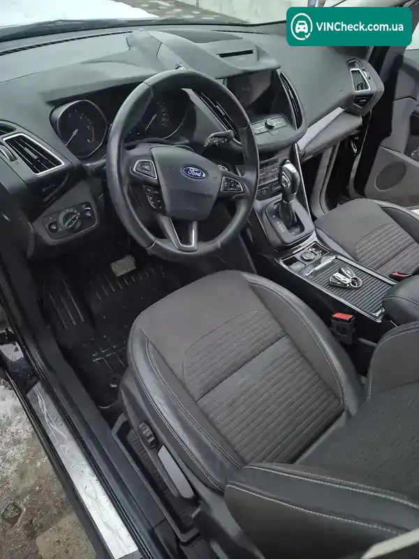 Ford Kuga 2019, фото з оголошення 1 з 21, VIN WF0AXXWPMAKY67766