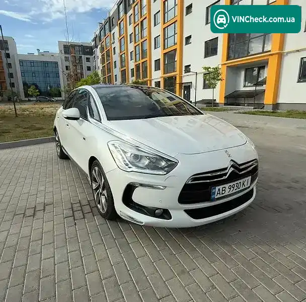 Citroen DS5 2013, фото з оголошення 1 з 17, VIN VF7KFRHC8DS515293