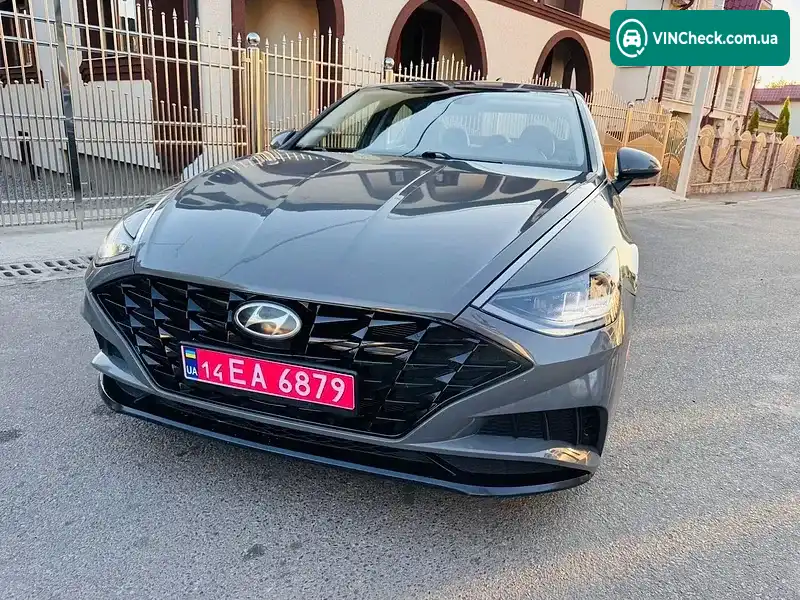 Hyundai Sonata 2020, фото з оголошення 2 з 20, VIN 5NPEF4JA5LH060592