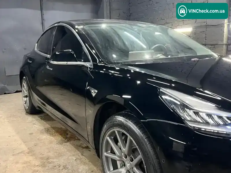 Tesla Model 3 2019, фото з оголошення 2 з 15, VIN 5YJ3E1EA8KF306969
