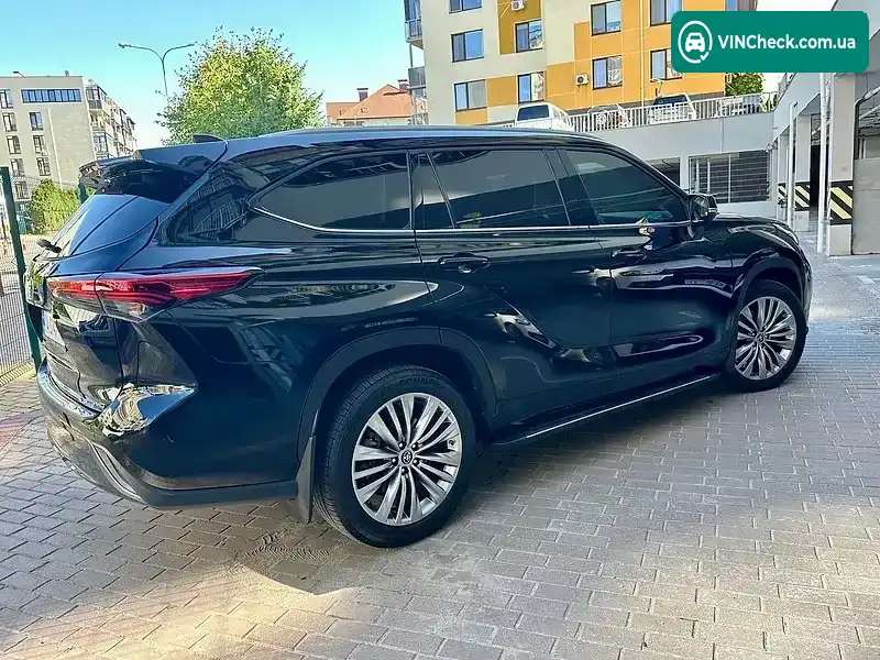 Toyota Highlander 2022, фото з оголошення 2 з 20, VIN 5TDLZ3BH60S199639