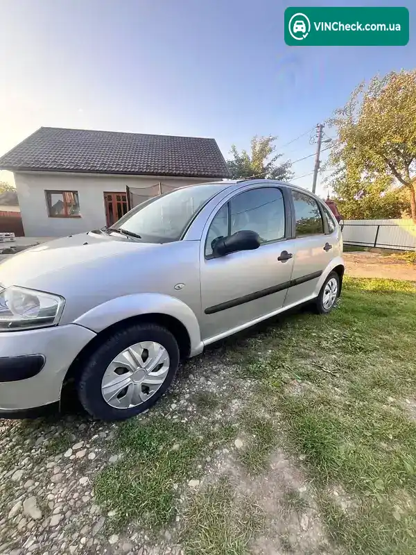 Citroen C3 2005, фото з оголошення 2 з 12, VIN VF7FCKFVB27370380
