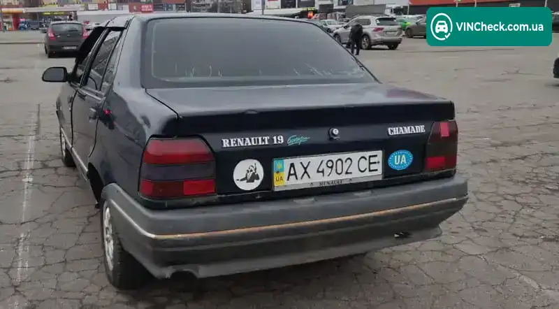 Renault 19 1992, фото з оголошення 1 з 2, VIN VF1L5320508159910