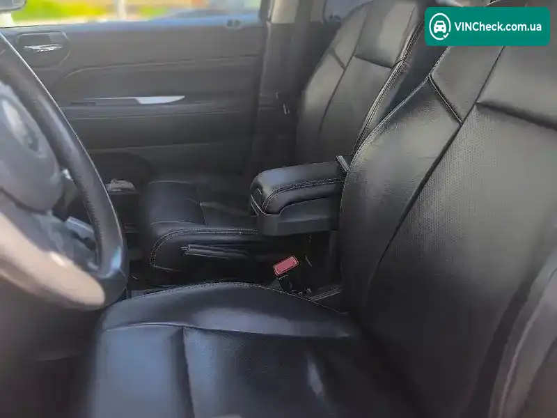 Jeep Compass 2014, фото з оголошення 2 з 9, VIN 1C4NJCEAXED826411