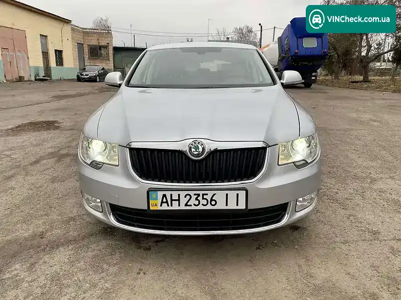 Skoda Superb 2013, фото з оголошення 2 з 20, VIN TMBAB43T4CB300791