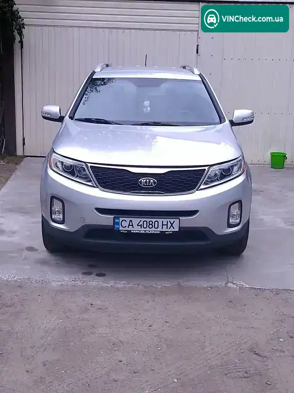 Kia Sorento 2014, фото з оголошення 2 з 18, VIN 5XYKTCA67FG632419
