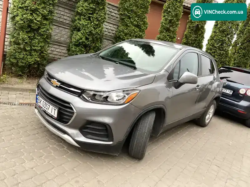 Chevrolet Trax 2019, фото з оголошення 1 з 21, VIN 3GNCJKSB2LL209629