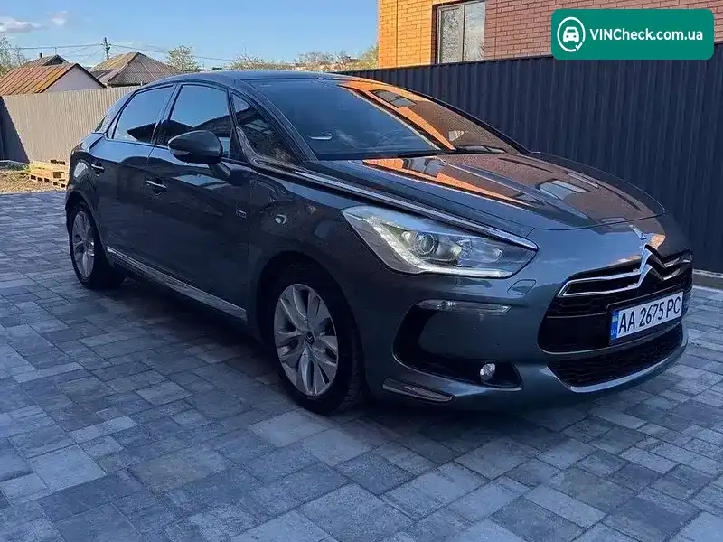 Citroen DS5 2012, фото з оголошення 2 з 21, VIN VF7KFRHC8CS524839