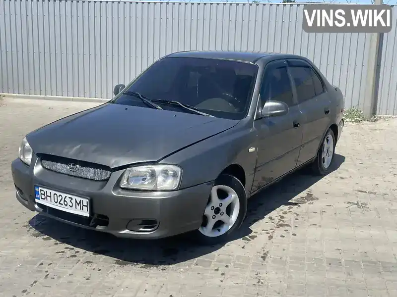 Hyundai Accent 2002, фото з оголошення 1 з 16, VIN KMHCG45C32U304322