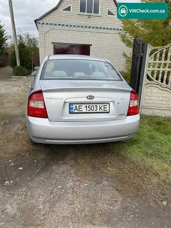 Kia Cerato 2005, фото з оголошення 2 з 13, VIN KNEFE225265206881