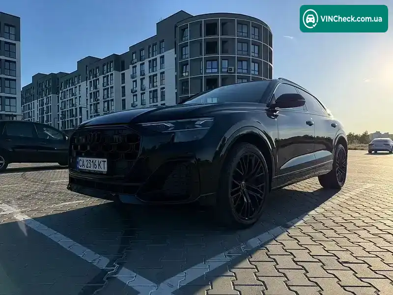 Audi Q8 2025, фото з оголошення 2 з 15, VIN WAUZZZF13SD025338