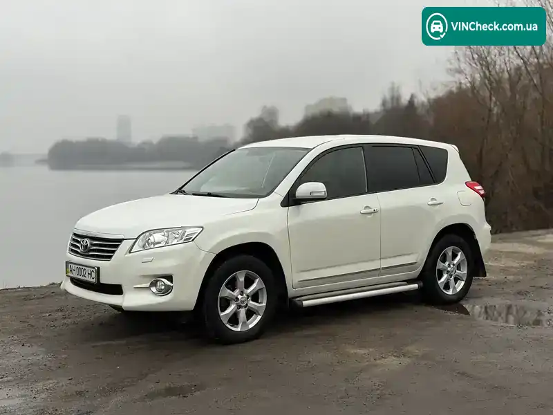 Toyota RAV4 2011, фото з оголошення 2 з 21, VIN JTMBE31V50D018542