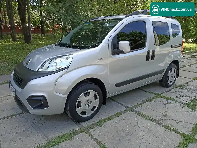 Fiat Qubo 2018, фото з оголошення 1 з 20, VIN ZFA22500006L69919