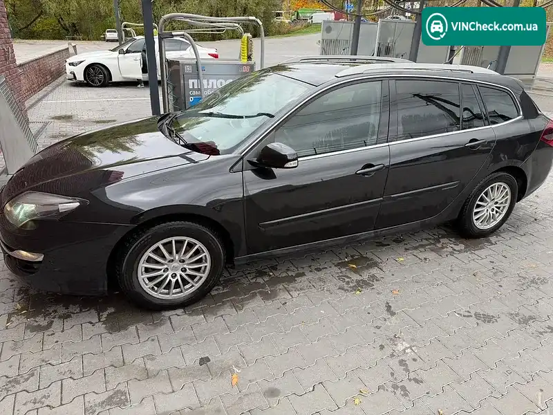 Renault Laguna 2011, фото з оголошення 2 з 10, VIN VF1KT1RG646179662