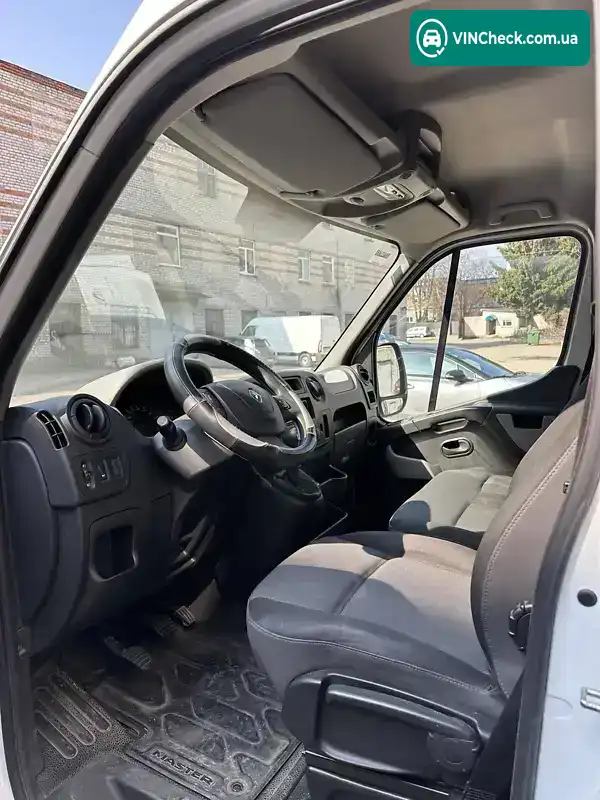 Renault Master 2017, фото з оголошення 2 з 5, VIN VF1MAFESD57645036