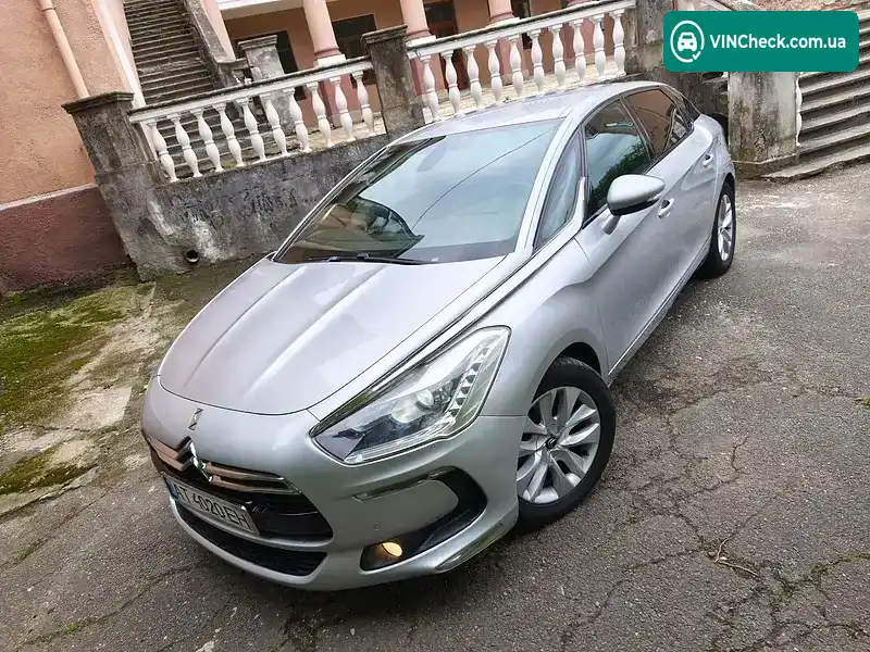 Citroen DS5 2011, фото з оголошення 2 з 21, VIN VF7KF9HR8BS500620