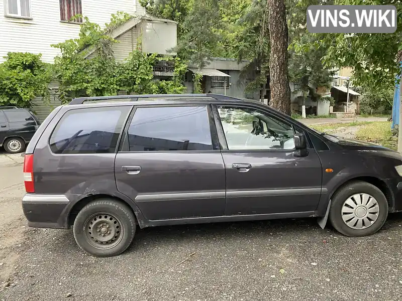 Mitsubishi Space Wagon 2001, фото з оголошення 1 з 18, VIN JMBLNN83W1Z000867