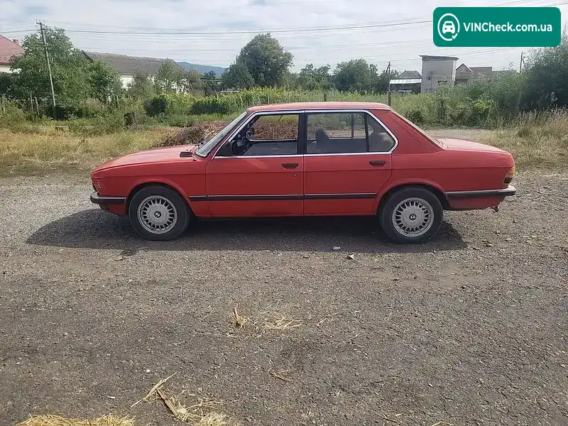 BMW 5 Series 1983, фото з оголошення 2 з 20, VIN WBADK1109D7888581