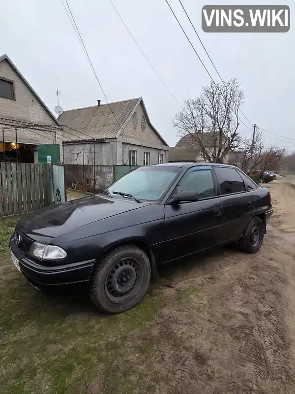 Opel Astra 1996, фото з оголошення 1 з 11, VIN W0L000056V5060767