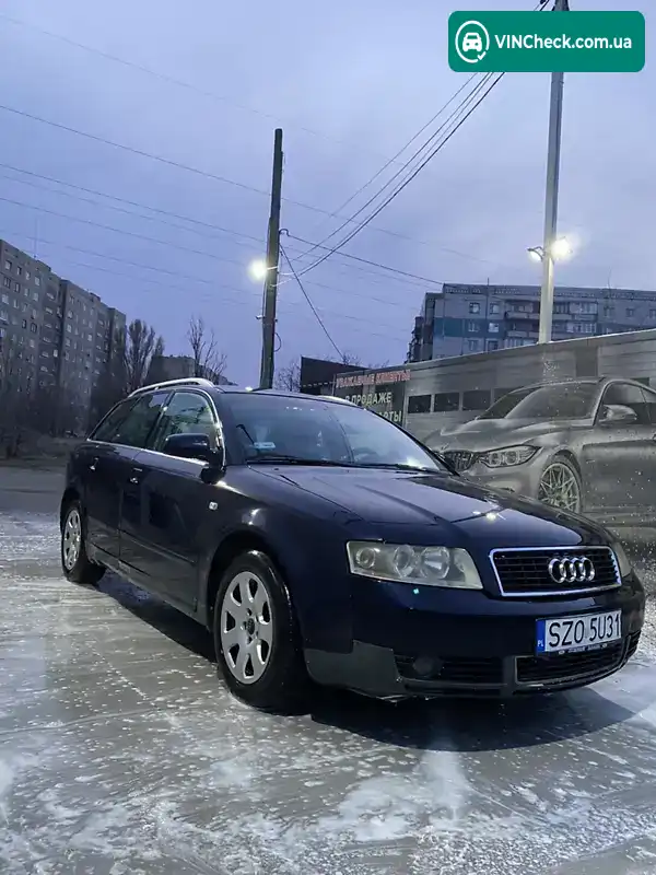 Audi A4 2002, фото з оголошення 2 з 7, VIN WAUZZZ8E43A140937