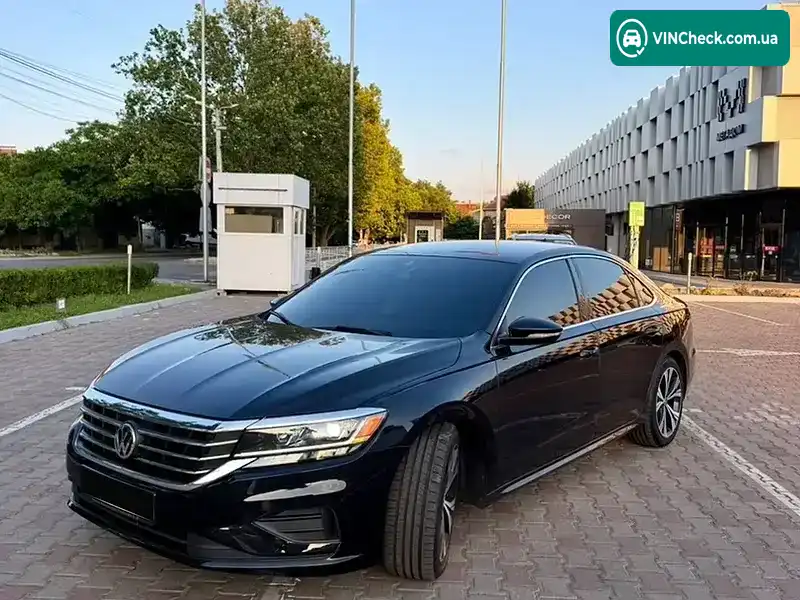 Volkswagen Passat 2020, фото з оголошення 1 з 20, VIN 1VWSA7A38LC017555