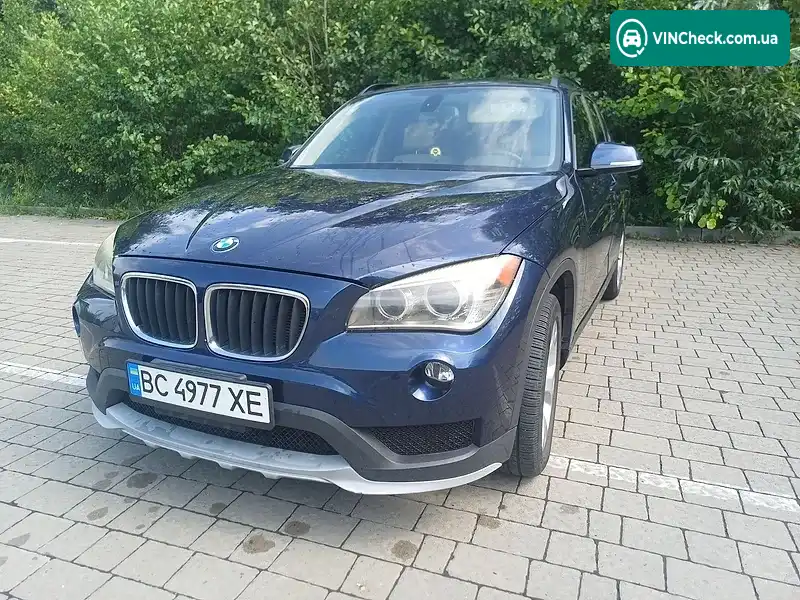 BMW X1 2014, фото з оголошення 2 з 20, VIN WBAVM1C51FVW56904