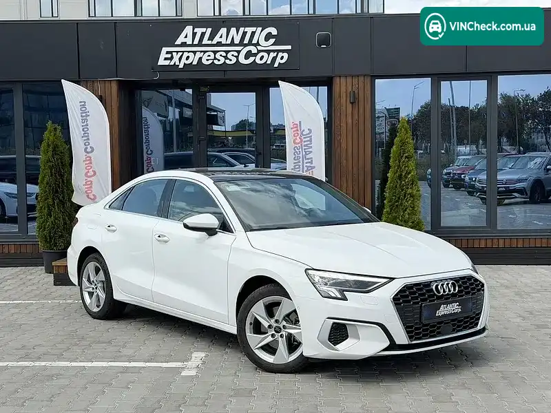 Audi A3 2023, фото з оголошення 1 з 17, VIN WAUAUDGY8RA011327