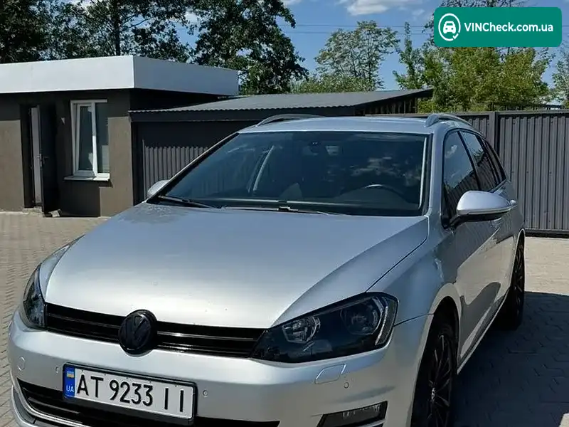 Volkswagen Golf 2013, фото з оголошення 1 з 11, VIN WVWZZZAUZEP523919