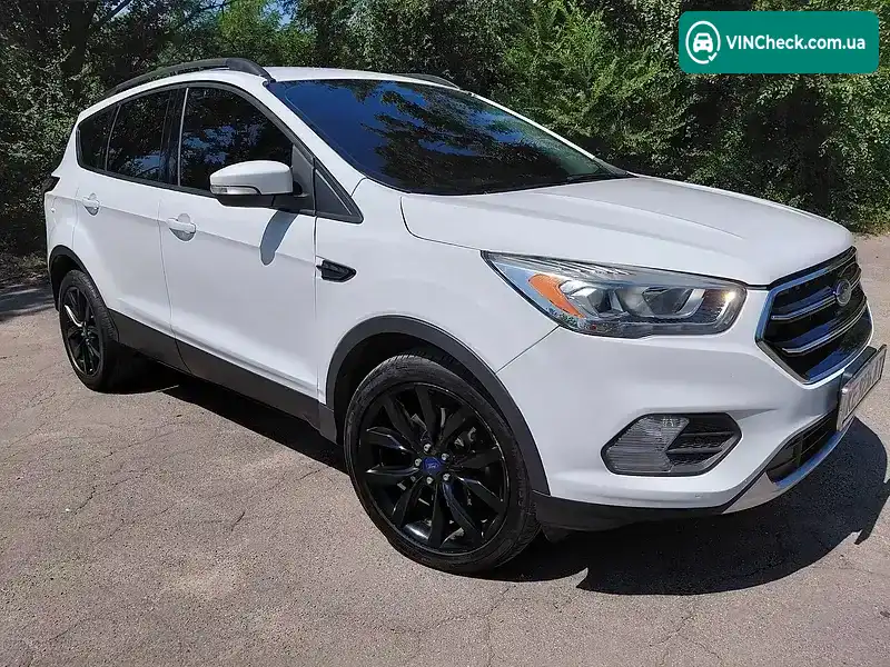 Ford Escape 2017, фото з оголошення 1 з 20, VIN 1FMCU9GDXHUD13278