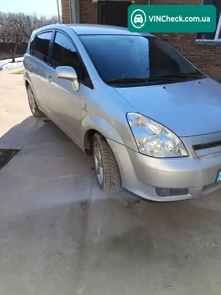 Toyota Corolla Verso 2006, фото з оголошення 1 з 20, VIN NMTEB16R40R039651