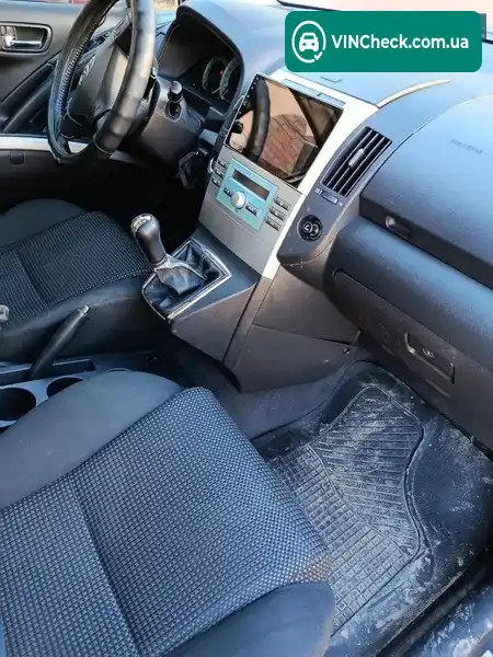 Toyota Corolla Verso 2006, фото з оголошення 2 з 20, VIN NMTEB16R40R039651