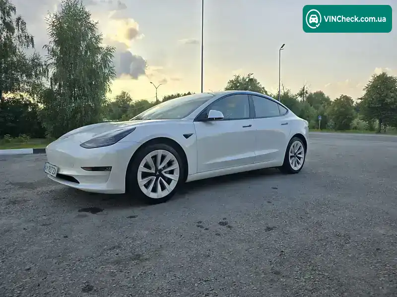 Tesla Model 3 2022, фото з оголошення 2 з 20, VIN 5YJ3E1EB5NF117726