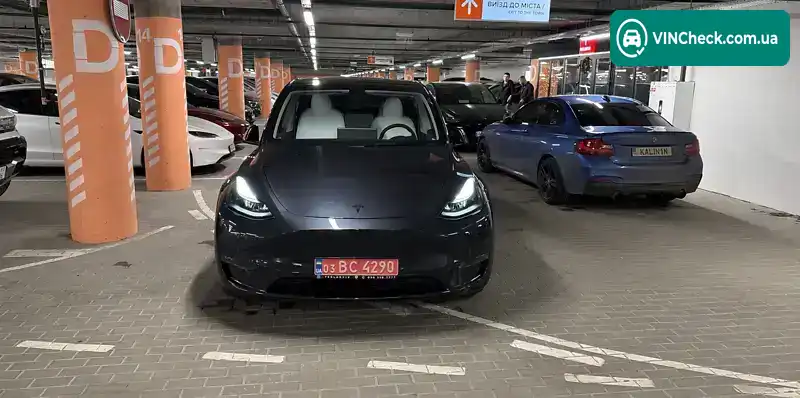 Tesla Model Y 2025, фото з оголошення 2 з 7, VIN 7SAYGDEE6RF131123