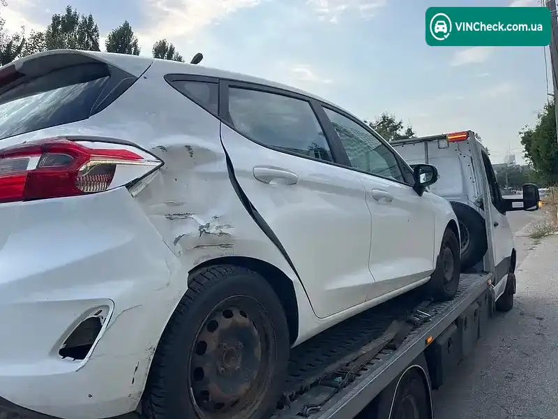 Ford Fiesta 2018, фото з оголошення 2 з 7, VIN WF0JXXGAHJJY11844