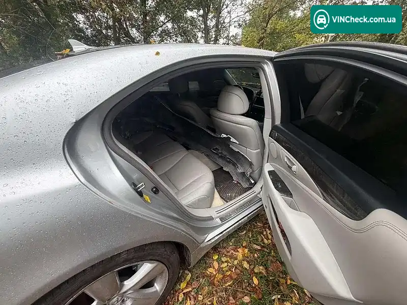 Lexus LS 2007, фото з оголошення 2 з 12, VIN JTHGL46F575016912