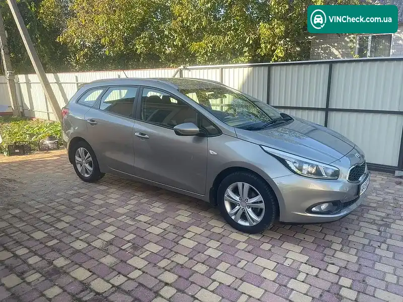 Kia Ceed 2013, фото з оголошення 1 з 20, VIN U5YHN816BEL056002