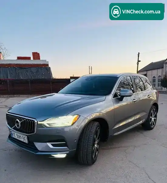 Volvo XC60 2018, фото з оголошення 2 з 21, VIN LYVA22RL0JB105360