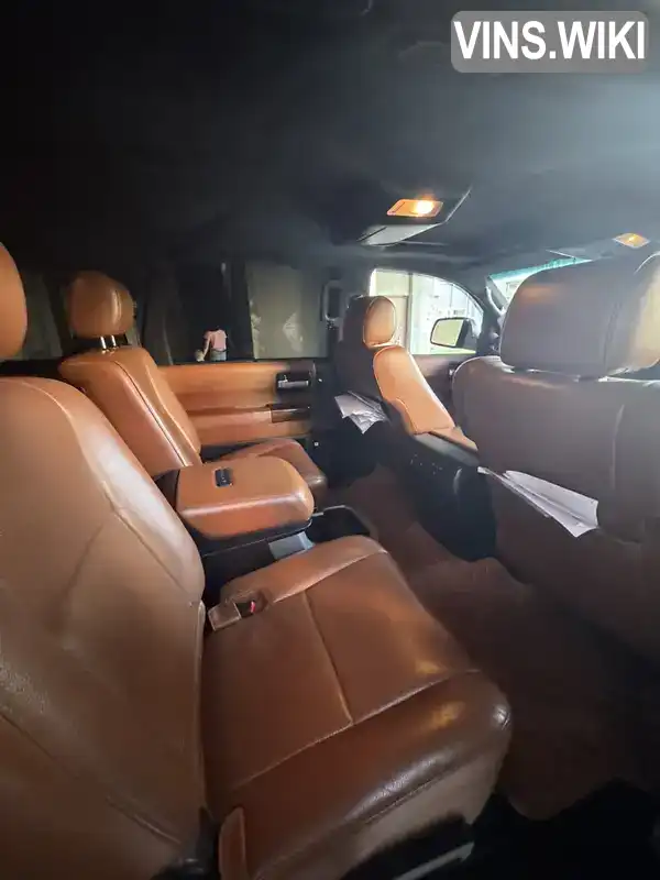 Toyota Sequoia 2015, фото з оголошення 2 з 17, VIN 5TDDY5G17FS117487